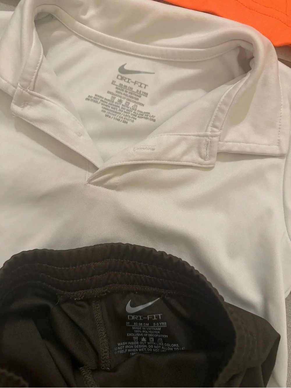 Nike 3T drifit short sleeve and shirt bundle play condition mostly - Picture 13 of 13